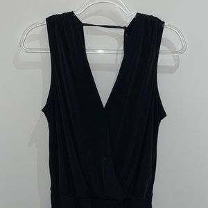 Low vneck bodysuit